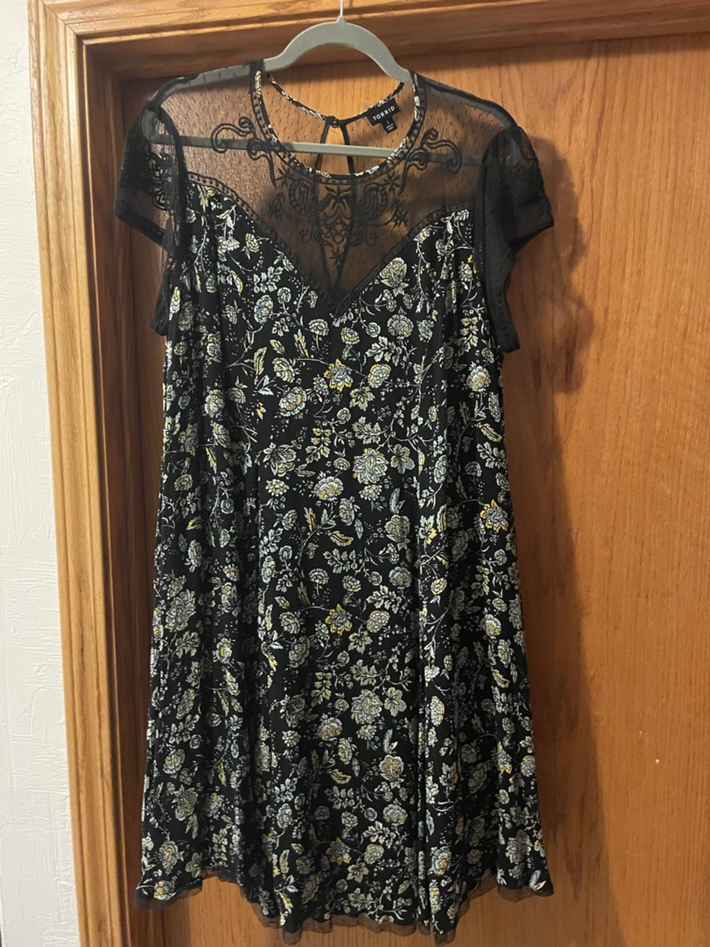 torrid Black Floral Lace Yoke Mini Dress - Picture 3 of 13